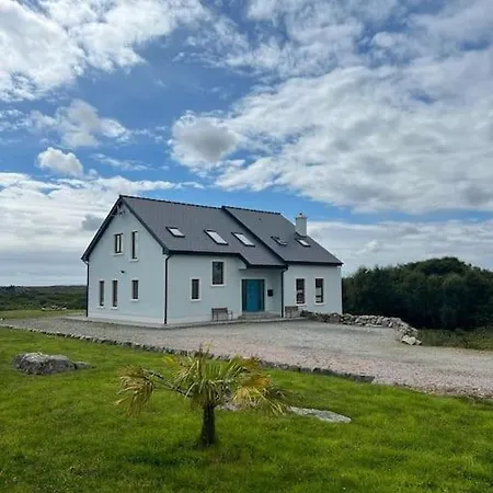 Luxury In Idyllic Connemara Spiddal